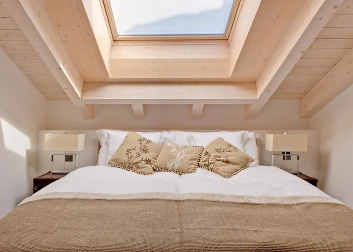 Alex Private Luxury *